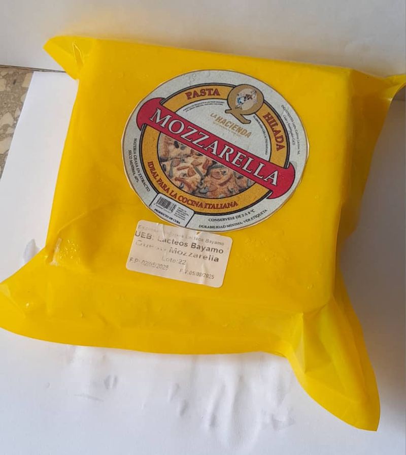 Queso Mozzarella 1 a 1.2 kg